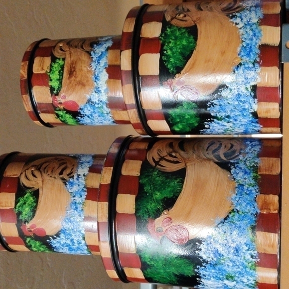 SET Of Four Hand-painted Rooster Canisters Four Different Sizes, Storage / Kitch - Picture 1 of 5